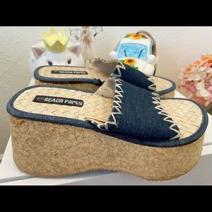 Vintage Beach party chunky sandals